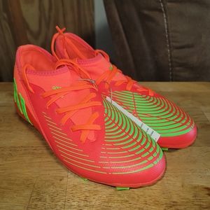 Adidas Predator edge. 3